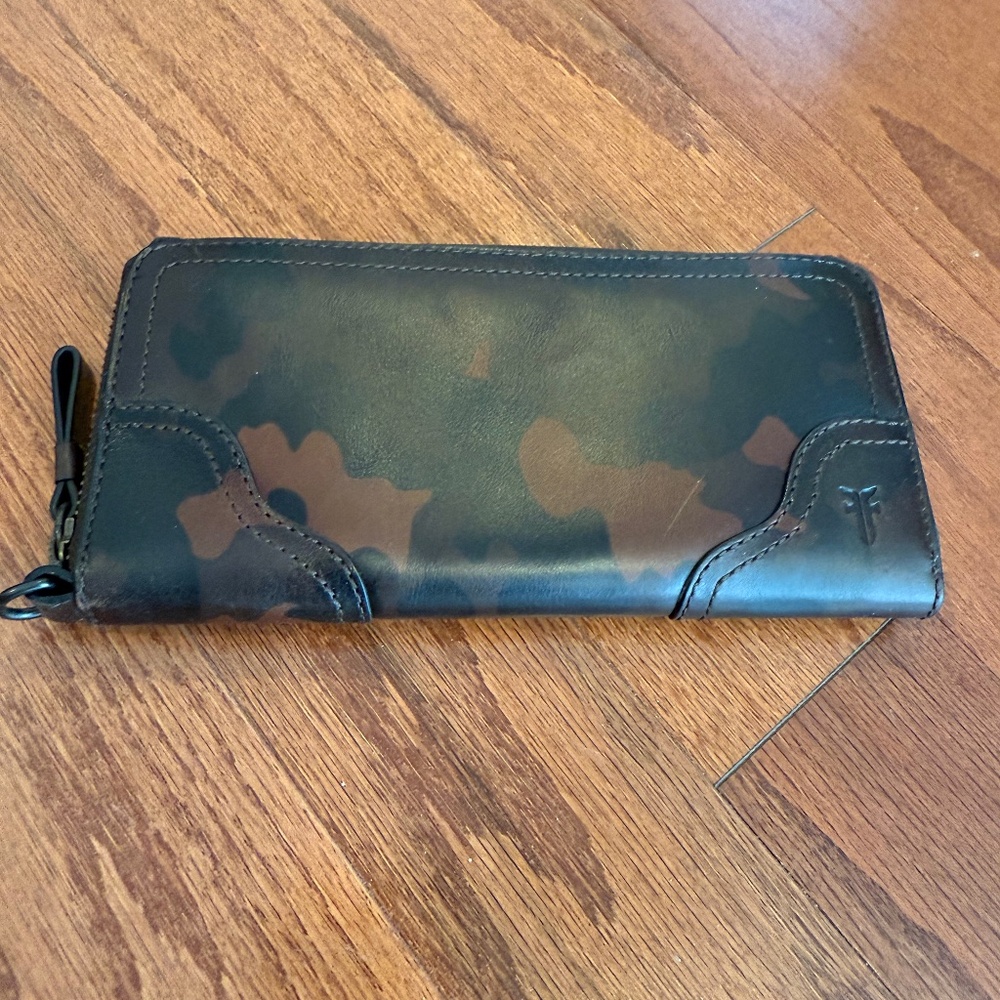 Frye zip around wallet